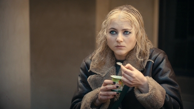 Totally_Completely_Fine_S01E01_mkv0271.jpg