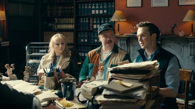 Totally_Completely_Fine_S01E01_mkv0397.jpg