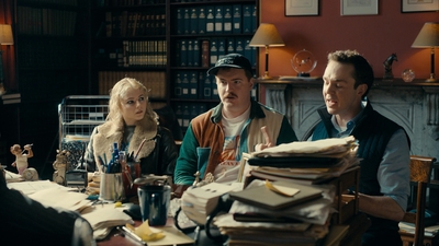 Totally_Completely_Fine_S01E01_mkv0420.jpg