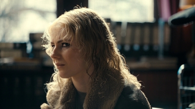 Totally_Completely_Fine_S01E01_mkv0448.jpg