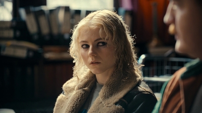 Totally_Completely_Fine_S01E01_mkv0458.jpg