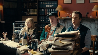 Totally_Completely_Fine_S01E01_mkv0468.jpg