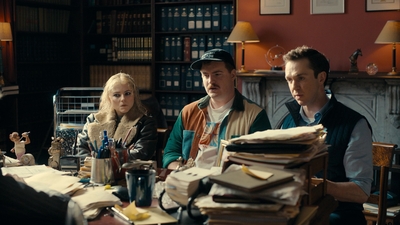 Totally_Completely_Fine_S01E01_mkv0473.jpg