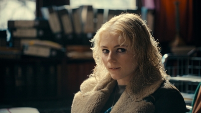 Totally_Completely_Fine_S01E01_mkv0493.jpg