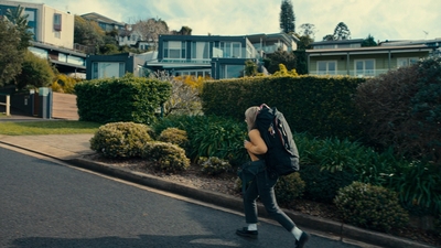 Totally_Completely_Fine_S01E01_mkv0559.jpg
