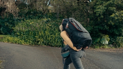 Totally_Completely_Fine_S01E01_mkv0567.jpg