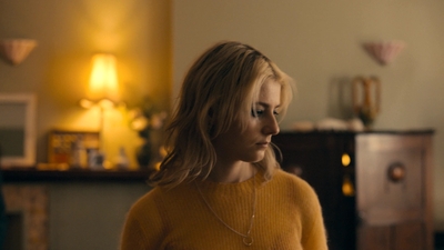 Totally_Completely_Fine_S01E01_mkv0639.jpg
