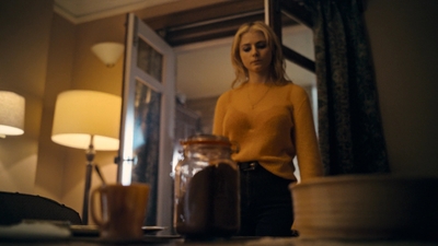 Totally_Completely_Fine_S01E01_mkv0692.jpg