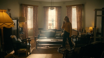 Totally_Completely_Fine_S01E01_mkv0708.jpg