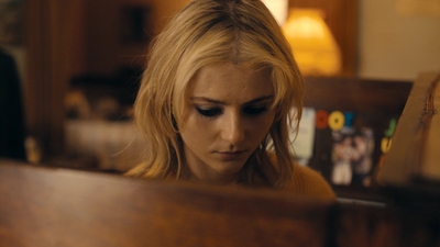 Totally_Completely_Fine_S01E01_mkv0762.jpg