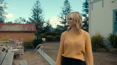 Totally_Completely_Fine_S01E01_mkv0788.jpg