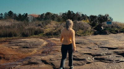 Totally_Completely_Fine_S01E01_mkv0860.jpg
