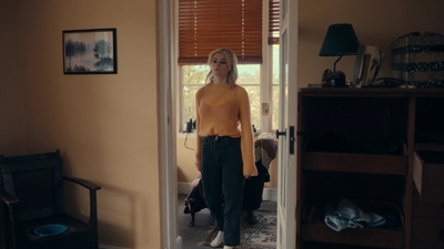 Totally_Completely_Fine_S01E01_mkv0935.jpg