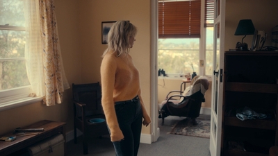 Totally_Completely_Fine_S01E01_mkv0939.jpg