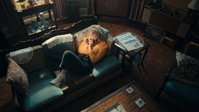 Totally_Completely_Fine_S01E01_mkv0983.jpg