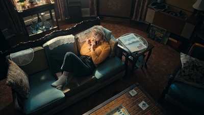 Totally_Completely_Fine_S01E01_mkv0984.jpg