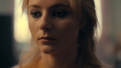 Totally_Completely_Fine_S01E01_mkv1014.jpg