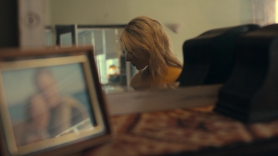 Totally_Completely_Fine_S01E01_mkv1021.jpg