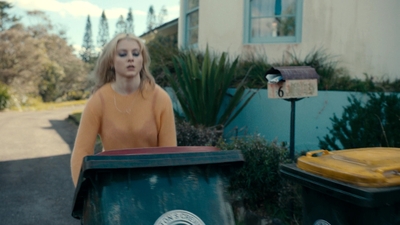 Totally_Completely_Fine_S01E01_mkv1034.jpg