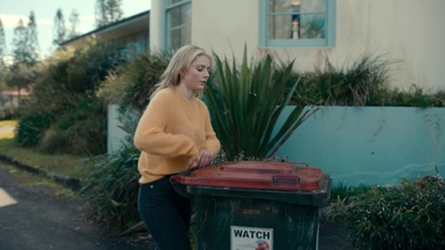 Totally_Completely_Fine_S01E01_mkv1043.jpg