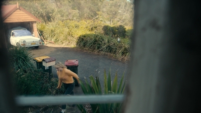 Totally_Completely_Fine_S01E01_mkv1050.jpg