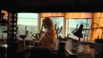 Totally_Completely_Fine_S01E01_mkv1064.jpg