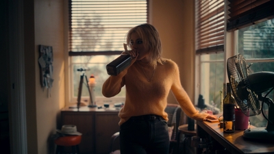 Totally_Completely_Fine_S01E01_mkv1109.jpg