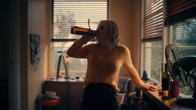 Totally_Completely_Fine_S01E01_mkv1110.jpg