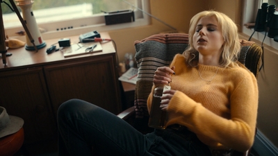 Totally_Completely_Fine_S01E01_mkv1111.jpg
