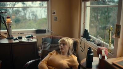 Totally_Completely_Fine_S01E01_mkv1125.jpg