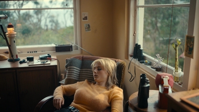 Totally_Completely_Fine_S01E01_mkv1127.jpg