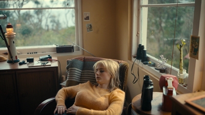 Totally_Completely_Fine_S01E01_mkv1128.jpg
