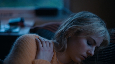 Totally_Completely_Fine_S01E01_mkv1133.jpg