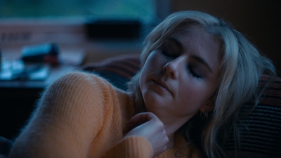 Totally_Completely_Fine_S01E01_mkv1136.jpg