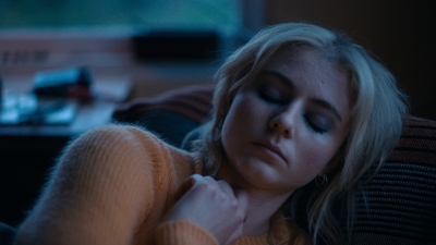 Totally_Completely_Fine_S01E01_mkv1140.jpg