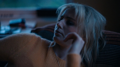 Totally_Completely_Fine_S01E01_mkv1146.jpg