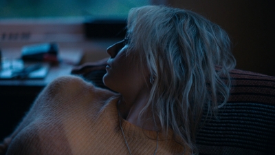 Totally_Completely_Fine_S01E01_mkv1148.jpg