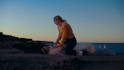 Totally_Completely_Fine_S01E01_mkv1285.jpg