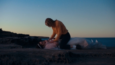 Totally_Completely_Fine_S01E01_mkv1291.jpg