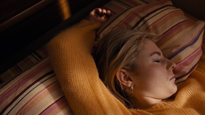 Totally_Completely_Fine_S01E01_mkv1401.jpg