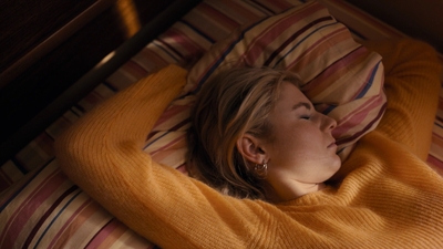 Totally_Completely_Fine_S01E01_mkv1404.jpg