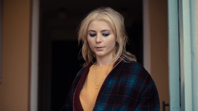 Totally_Completely_Fine_S01E01_mkv1443.jpg