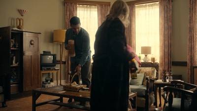 Totally_Completely_Fine_S01E01_mkv1483.jpg