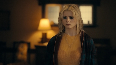 Totally_Completely_Fine_S01E01_mkv1692.jpg