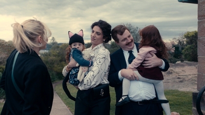 Totally_Completely_Fine_S01E01_mkv1892.jpg