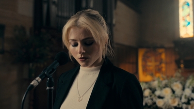 Totally_Completely_Fine_S01E01_mkv2220.jpg