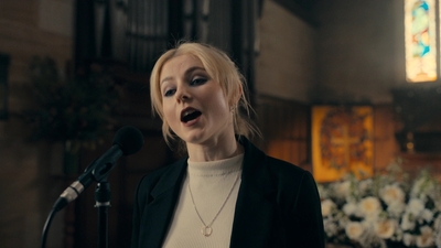Totally_Completely_Fine_S01E01_mkv2245.jpg