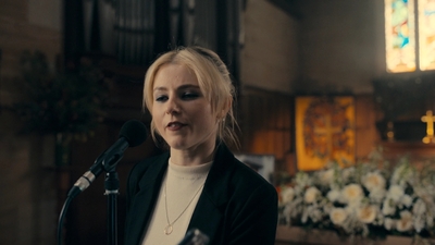 Totally_Completely_Fine_S01E01_mkv2251.jpg