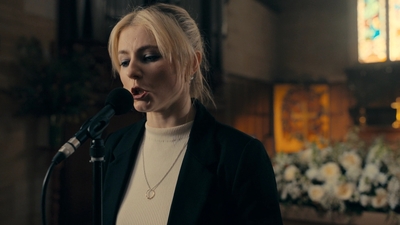Totally_Completely_Fine_S01E01_mkv2286.jpg