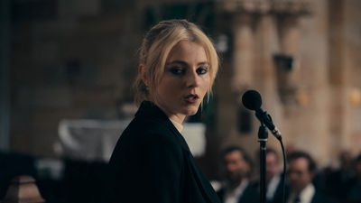Totally_Completely_Fine_S01E01_mkv2365.jpg